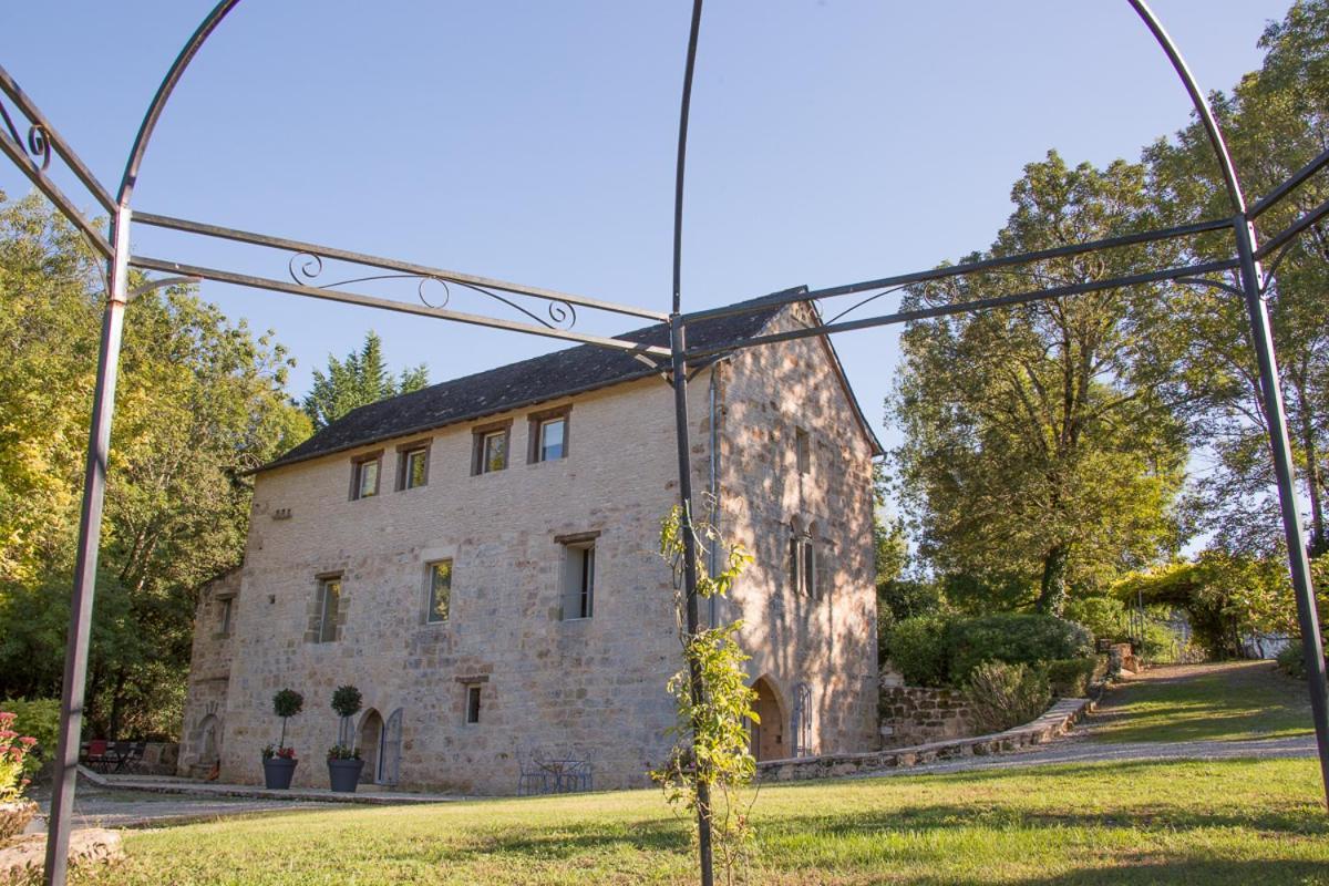 Le Moulin De La Maison Des Templiers Villa Saint-Cernin-de-Larche Esterno foto